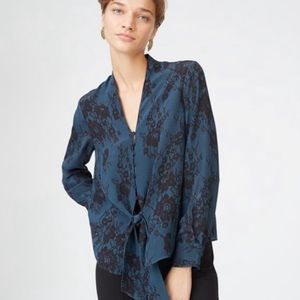 Club Monaco Harlann Silk Button Blouse Size Small